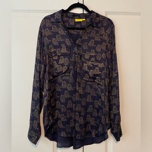 Roller Rabbit Silky Over-Sized Button Down Top Sz Medium in Navy/Gold Owl Print